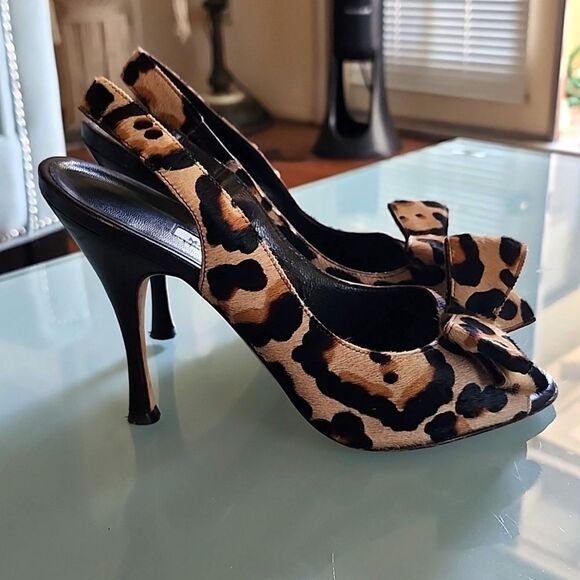 Manolo Blahnik Calf Hair Animal Print Heels - Picture 2 of 11